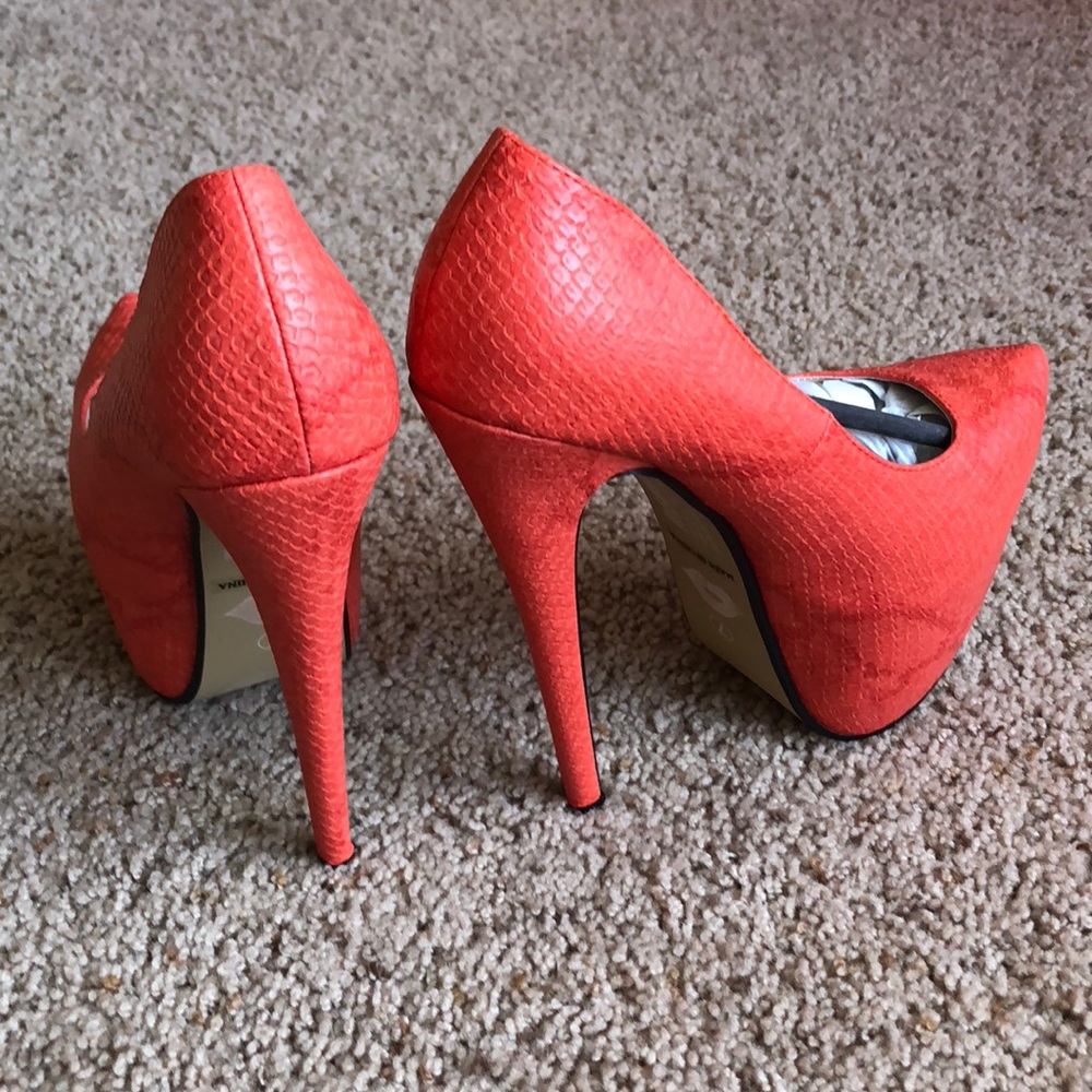 Heels  (Clearance) - Picture 3 of 3